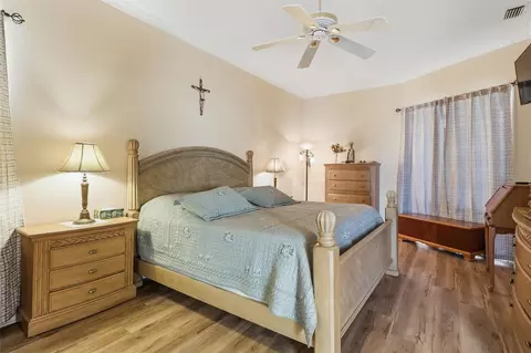 Bedroom - 14353 Bronte Ct, Hudson, FL 34667 photo 1 of 6