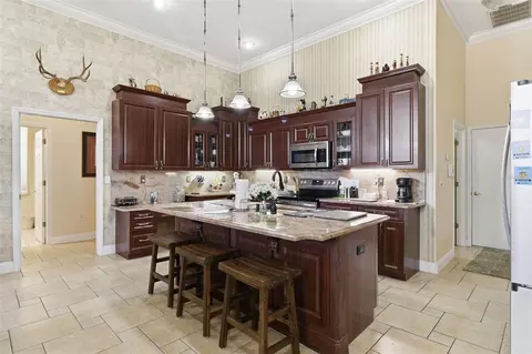 Kitchen - 14353 Bronte Ct, Hudson, FL 34667 photo 1 of 4