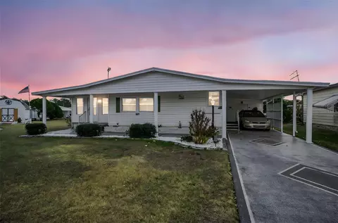 36816 Hibiscus Ct, Zephyrhills, FL 33542