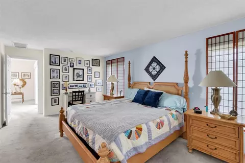 Bedroom - 11634 Wheatfield Loop, Hudson, FL 34667 photo 2 of 5