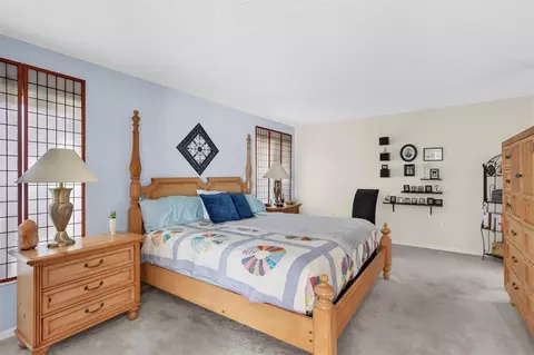 Bedroom - 11634 Wheatfield Loop, Hudson, FL 34667 photo 4 of 5