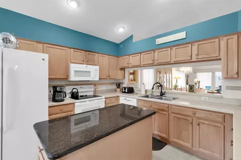 Kitchen - 11634 Wheatfield Loop, Hudson, FL 34667 photo 2 of 3