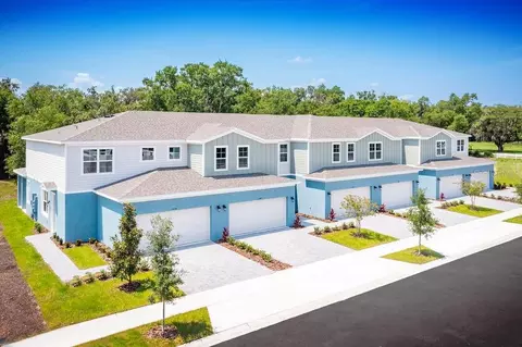 5205 Luisa Ct, Saint Cloud, FL 34771