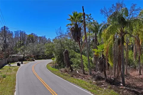 9 10 11 12 Lake Dr, New Port Richey, FL 34654