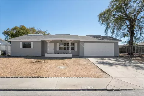 7704 Christina Ln, Port Richey, FL 34668
