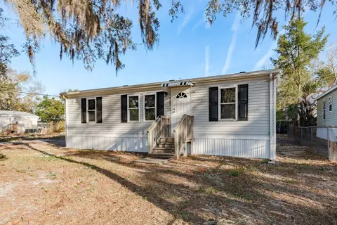 6707 Celeste Ln, New Port Richey, FL 34653