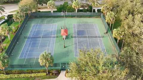 View/Area - 1543 Parilla Cir, New Port Richey, FL 34655 photo 10 of 13