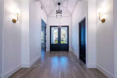 Entry Way - 1543 Parilla Cir, New Port Richey, FL 34655 photo 2 of 3