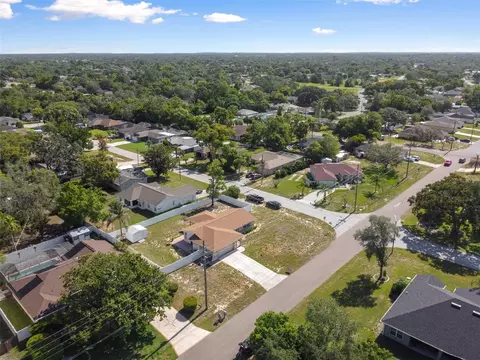 View/Area - 2353 Bishop Rd, Spring Hill, FL 34608 photo 7 of 9
