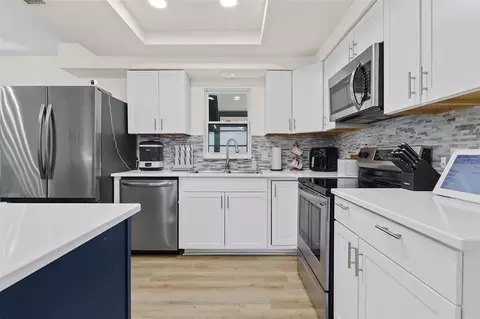 Kitchen - 2353 Bishop Rd, Spring Hill, FL 34608 photo 3 of 5