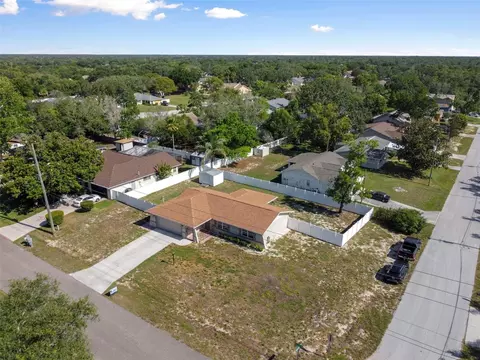 View/Area - 2353 Bishop Rd, Spring Hill, FL 34608 photo 5 of 9