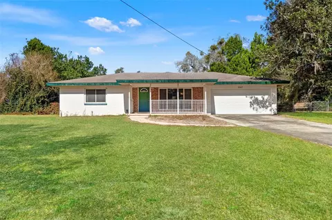 5067 Mockingbird Dr, Dade City, FL 33523