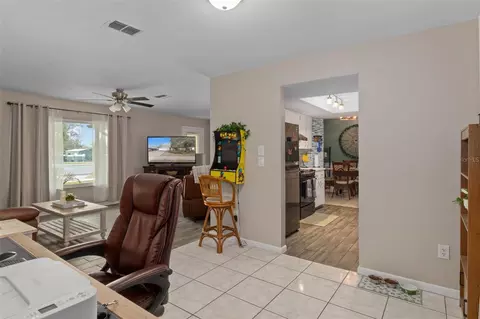 Entry Way - 6101 County Line Rd, Spring Hill, FL 34606 photo 3 of 4