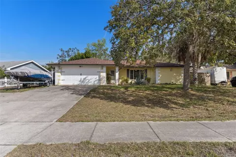 6101 County Line Rd, Spring Hill, FL 34606