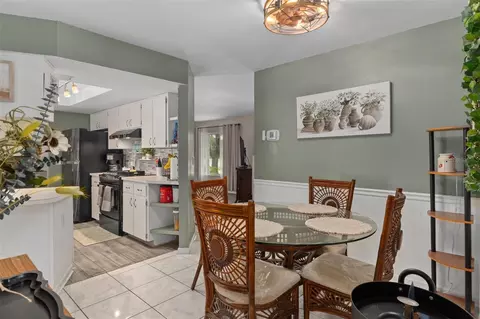 Dining - 6101 County Line Rd, Spring Hill, FL 34606 photo 2 of 2