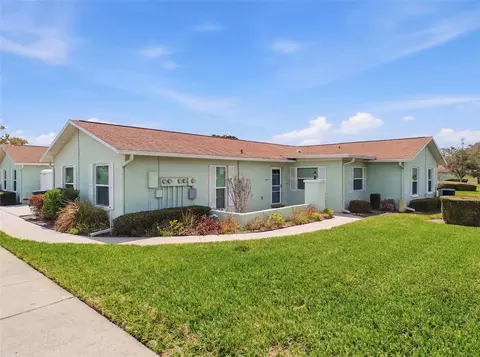 11341 Dollar Lake Dr #1, Port Richey, FL 34668