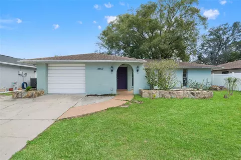 8852 Candlewick Ln, Port Richey, FL 34668