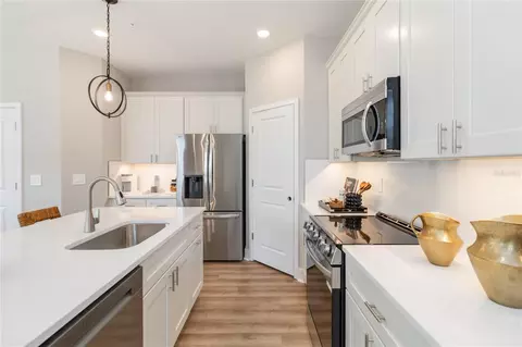 Kitchen - 2450 Magnolia Reserve Rd, Ocoee, FL 34761 photo 4 of 4
