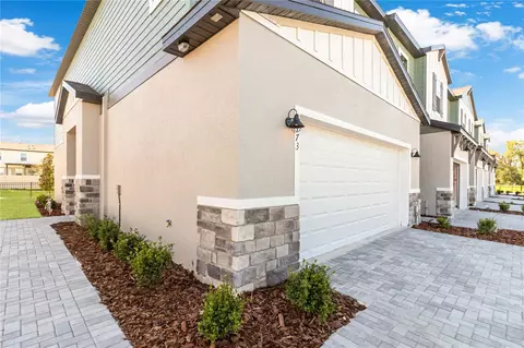 Exterior - 2450 Magnolia Reserve Rd, Ocoee, FL 34761 photo 2 of 5