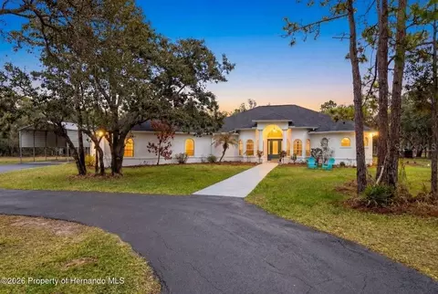 12124 Squeeze Ave, Brooksville, FL 34614