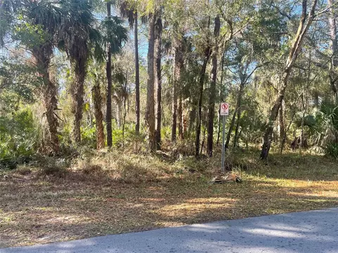 1120 NE 3rd St, Crystal River, FL 34429
