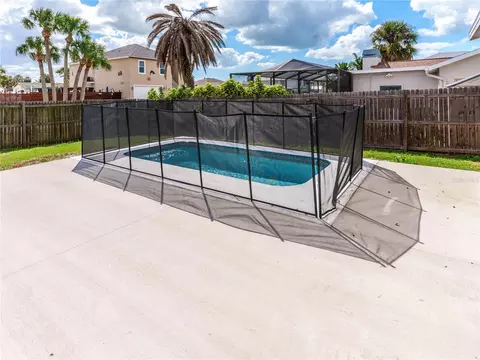 Exterior - 7434 Mako Dr, Hudson, FL 34667 photo 3 of 6