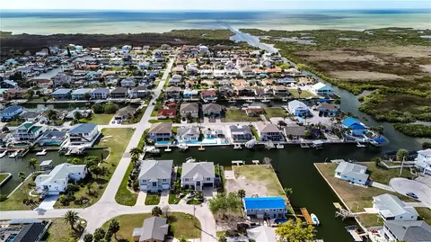 View/Area - 7434 Mako Dr, Hudson, FL 34667 photo 3 of 6