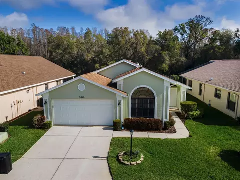 9819 Conservation Dr, New Port Richey, FL 34655