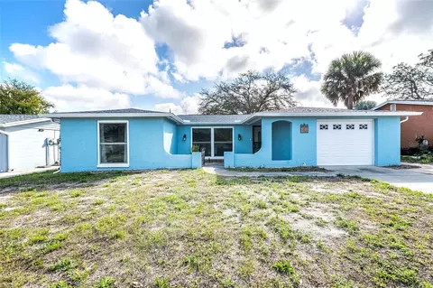 9720 Gray Fox Ln, Port Richey, FL 34668
