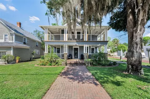133 N Pinellas Ave, Tarpon Springs, FL 34689