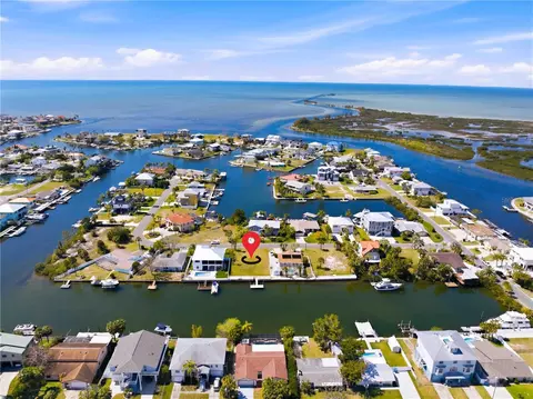 4530 Gulfstream Dr, Hernando Beach, FL 34607 photo 6