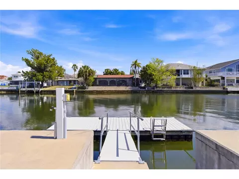 4530 Gulfstream Dr, Hernando Beach, FL 34607 photo 12