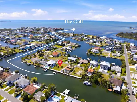 4530 Gulfstream Dr, Hernando Beach, FL 34607 photo 8
