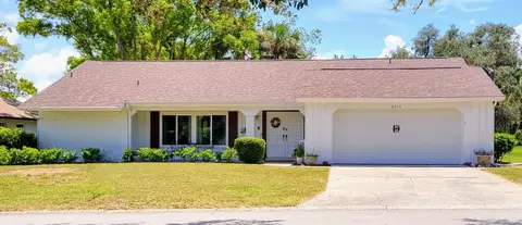 8210 Valley Stream Ln, Hudson, FL 34667