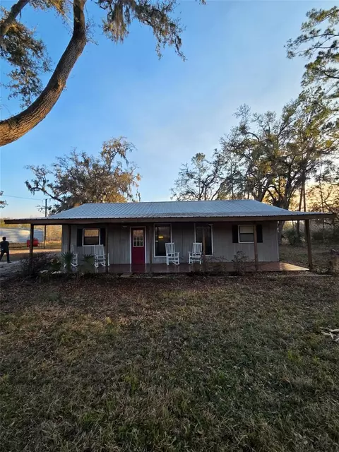 Exterior - 1106 Fox Hunter Rd, Perry, FL 32348 photo 1 of 2