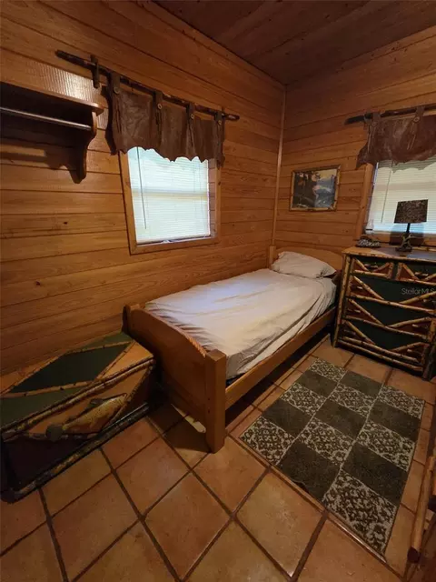 Bedroom - 1106 Fox Hunter Rd, Perry, FL 32348 photo 1 of 4