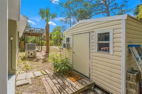 Exterior - 4489 Fishman Ave, Weeki Wachee, FL 34607 photo 10 of 13