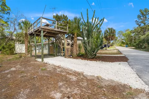 Exterior - 4489 Fishman Ave, Weeki Wachee, FL 34607 photo 11 of 13