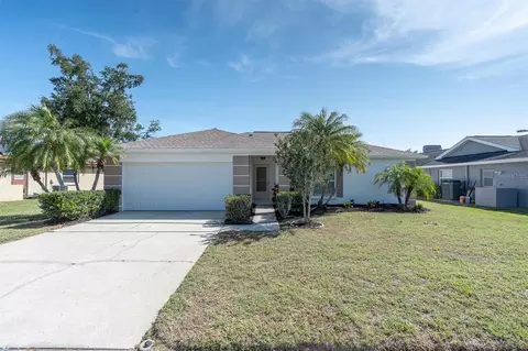 9807 Palmer Dr, New Port Richey, FL 34655