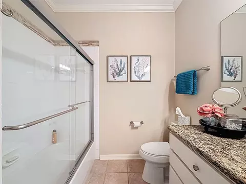 Bath - 15021 Tamarind Loop, Spring Hill, FL 34609 photo 4 of 5