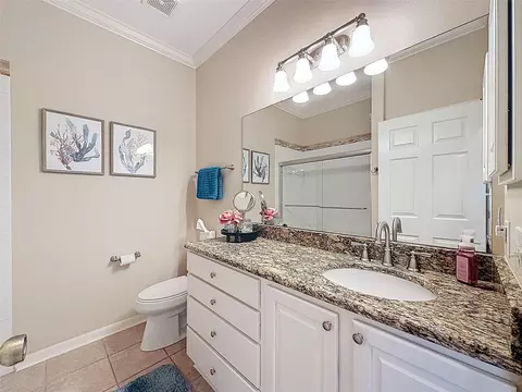 Bath - 15021 Tamarind Loop, Spring Hill, FL 34609 photo 5 of 5
