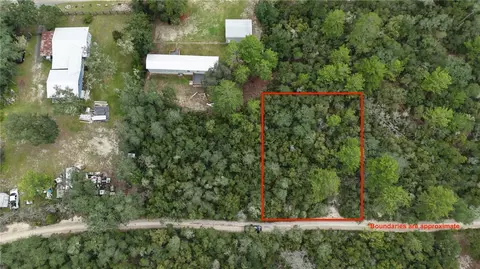 27 NE 235th St, Fort Mc Coy, FL 32134