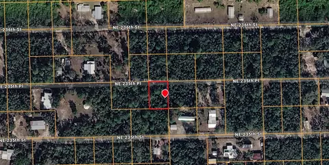 27 NE 235th St, Fort Mc Coy, FL 32134