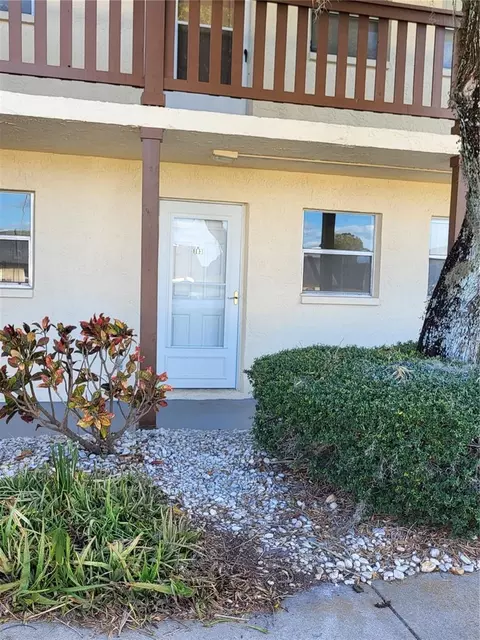 4956 Harbor Villa Ln #103, New Port Richey, FL 34652