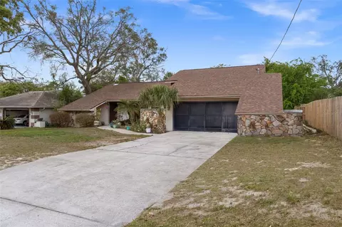 Exterior - 6231 Wayside Ct, Spring Hill, FL 34606 photo 3 of 5