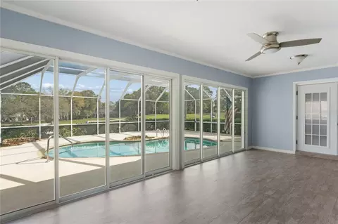 Living - 375 E Liberty St, Hernando, FL 34442 photo 7 of 12