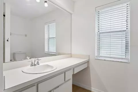Bath - 375 E Liberty St, Hernando, FL 34442 photo 7 of 7
