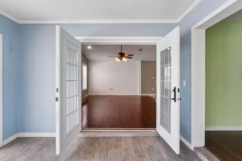 Living - 375 E Liberty St, Hernando, FL 34442 photo 5 of 12