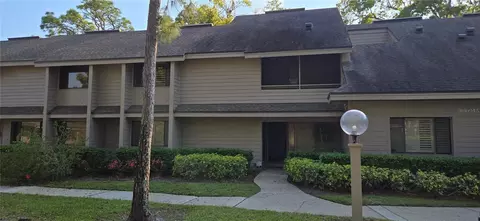 104 Old Mill Pond Rd, Palm Harbor, FL 34683
