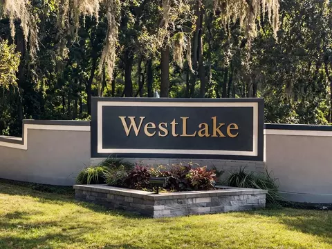 34027 Congressional Ave, Dade City, FL 33523